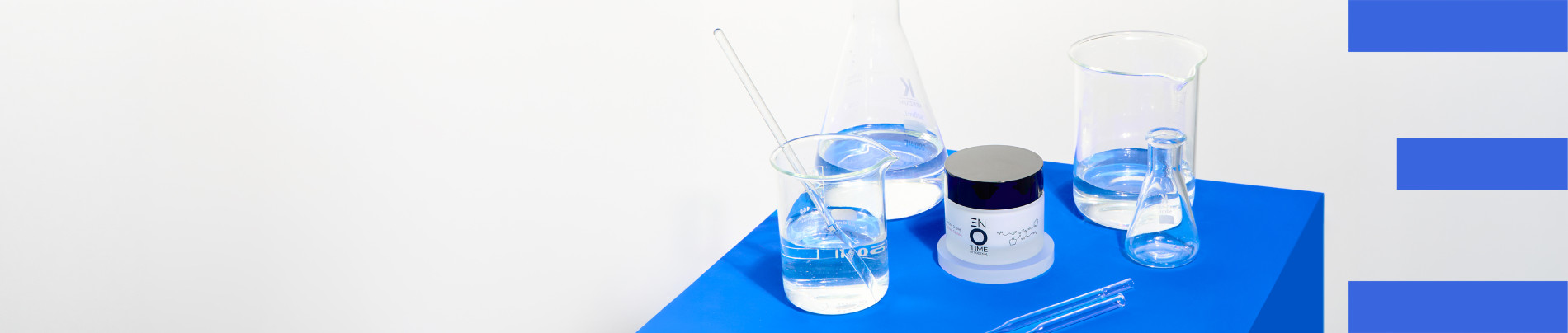 Soins pour lutter contre contre l'apparition des premières rides